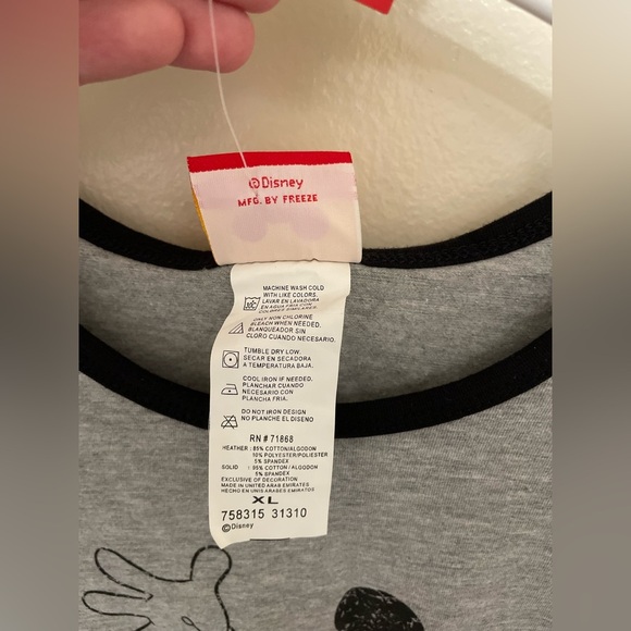 ✨NWT Vintage 90s Disney Mickey Mouse Tshirt Size XL - Picture 8 of 9